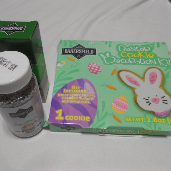 NEW Lot Bakersfield Cookie Decoation kit, green food color, silver sugar pearls - Picture 9 of 9